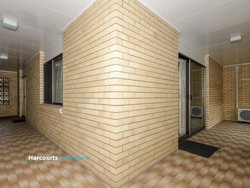 1 Dando Street, Macgregor QLD 4109