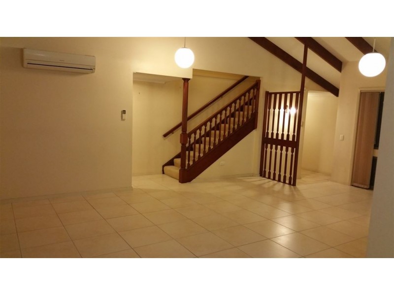 2 Aminta Street, Sunnybank QLD 4109