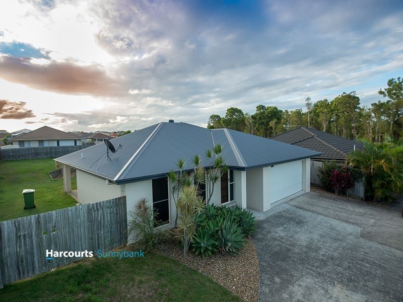 4 Charlton Place, Regents Park QLD 4118