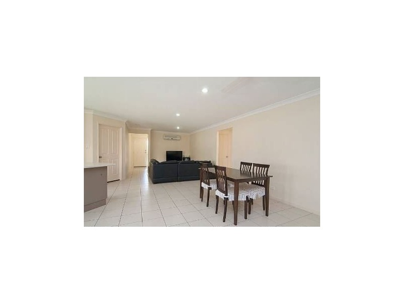 11 Gemview Street, Calamvale QLD 4116