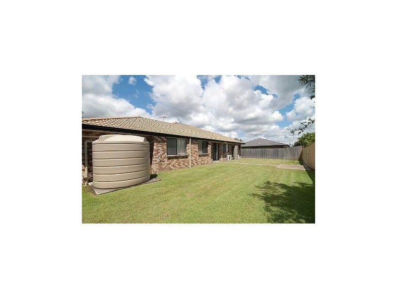 11 Gemview Street, Calamvale QLD 4116
