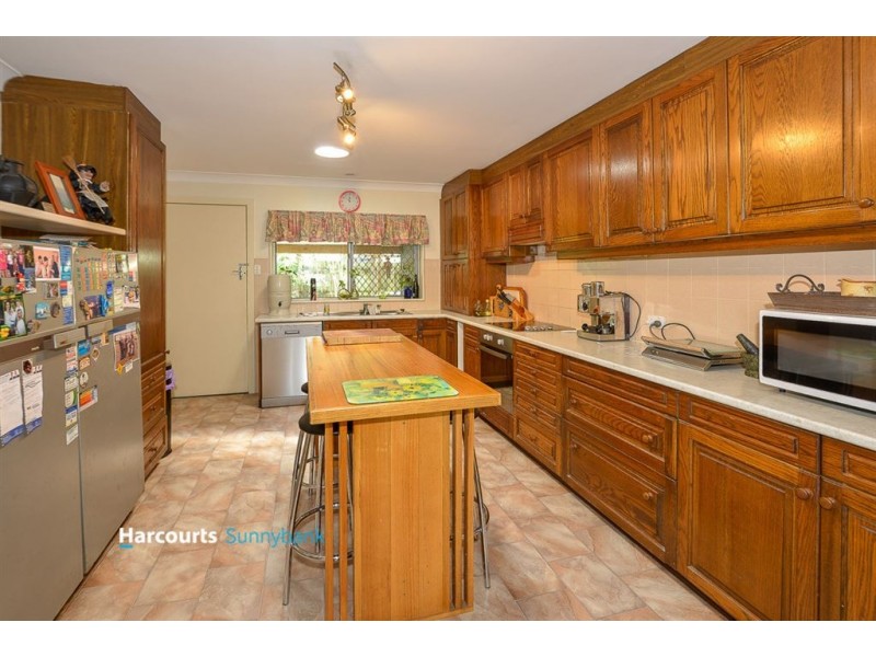 6 Worrell Street, Macgregor QLD 4109