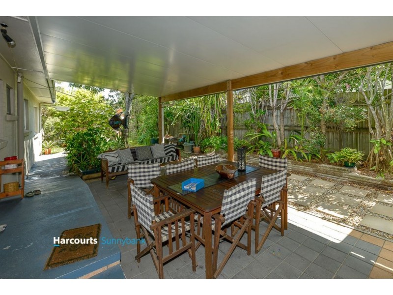 6 Worrell Street, Macgregor QLD 4109