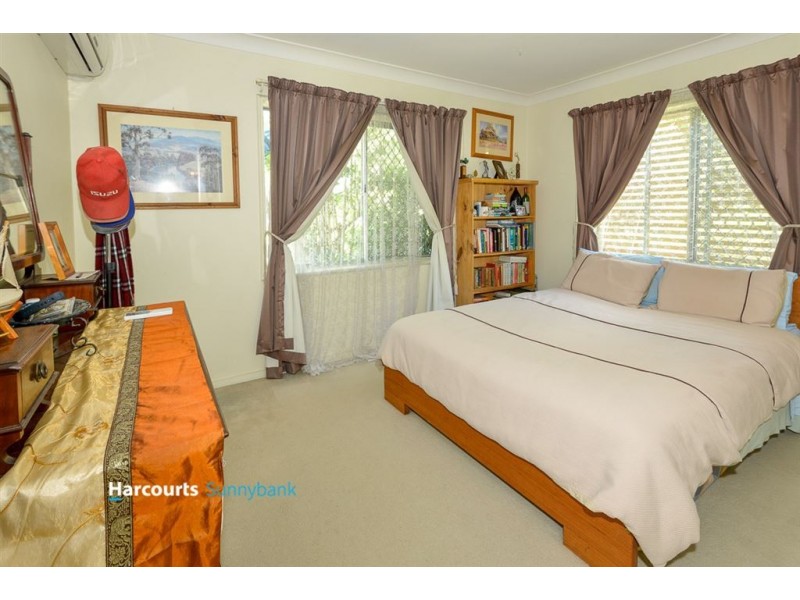 6 Worrell Street, Macgregor QLD 4109