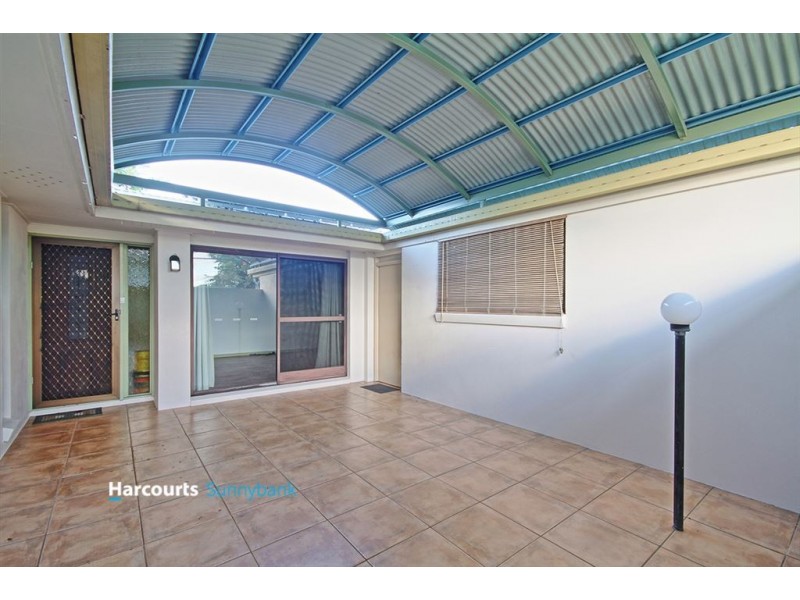 3 Fleetwood Street, Macgregor QLD 4109