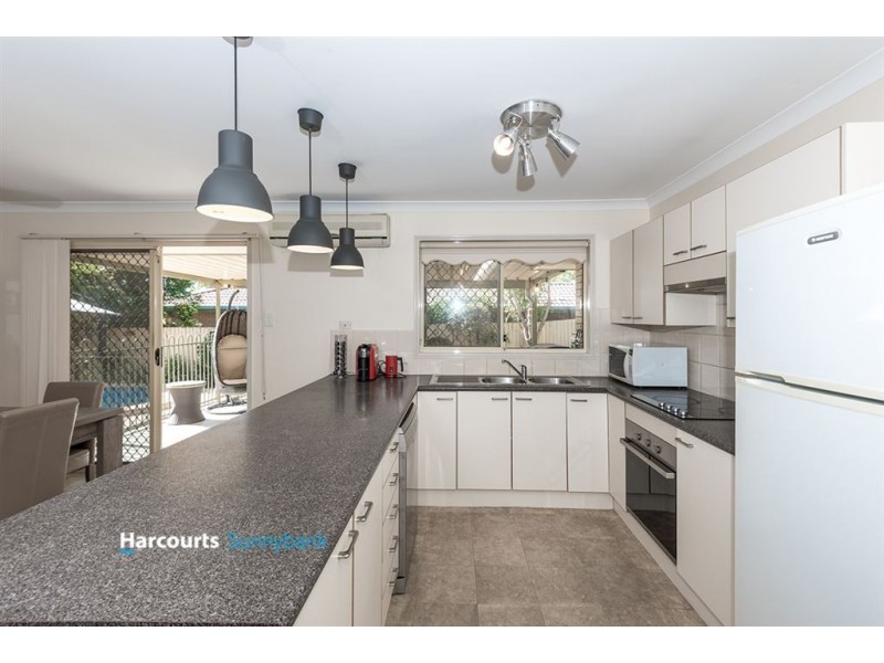 8 Vista Circuit, Runcorn QLD 4113