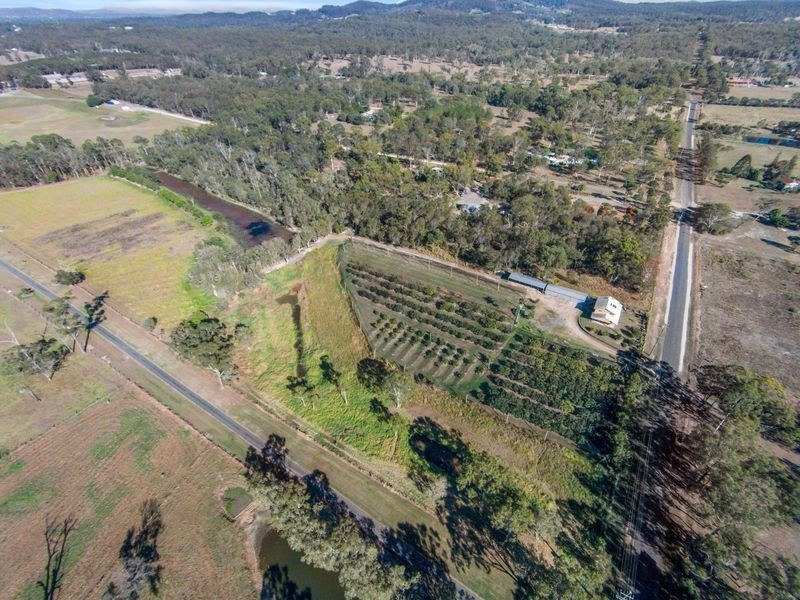 106 Giles Road, Redland Bay QLD 4165