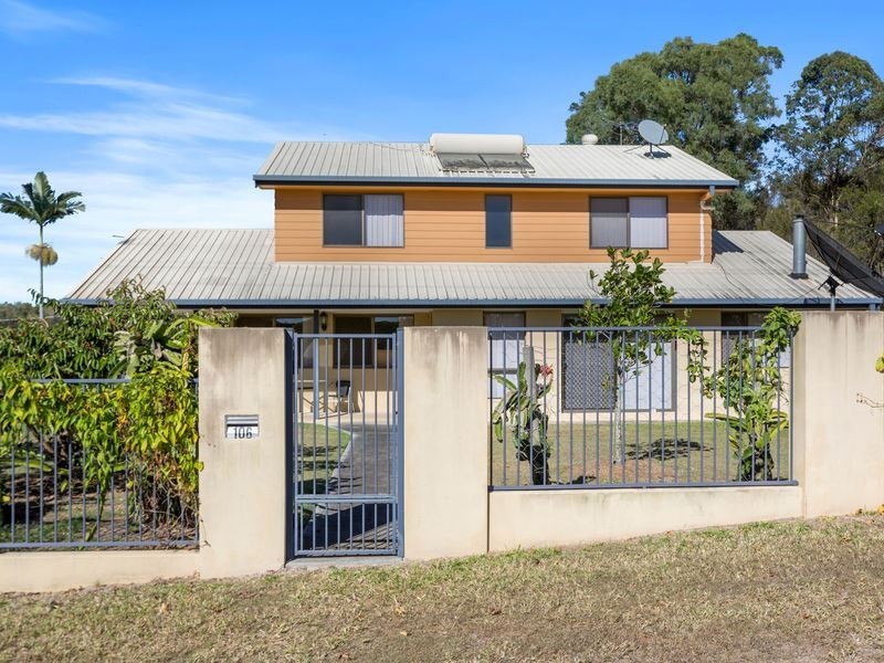 106 Giles Road, Redland Bay QLD 4165