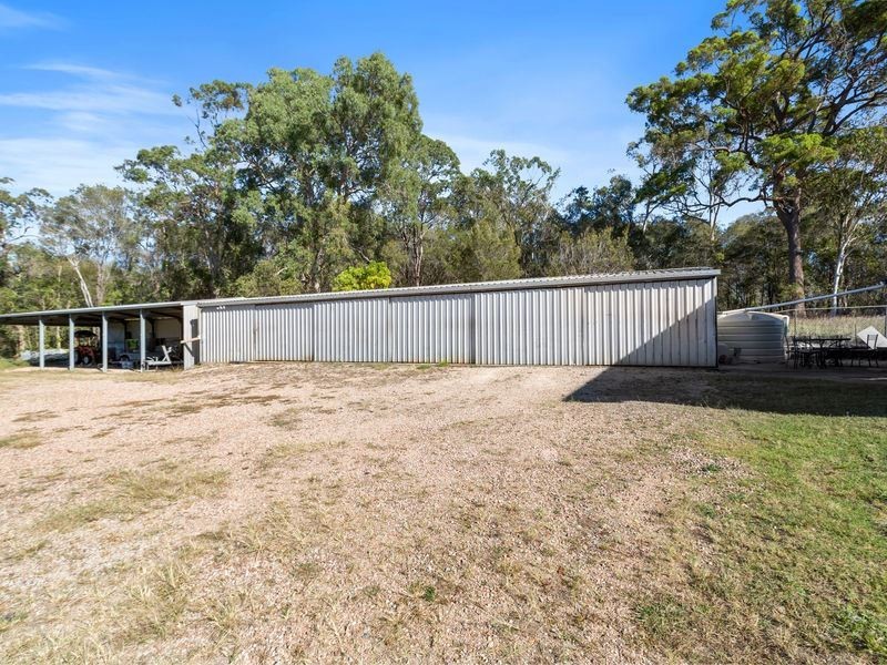 106 Giles Road, Redland Bay QLD 4165