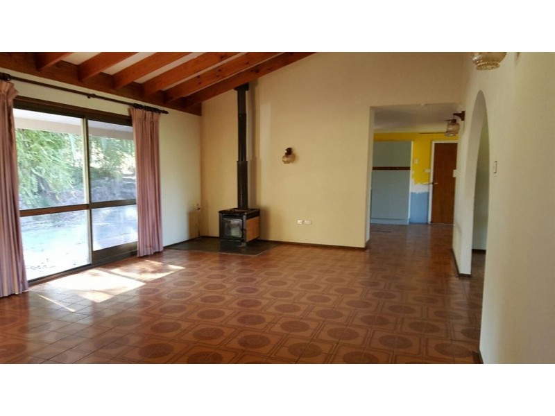 131 Rosia Road Park, Park Ridge South QLD 4125