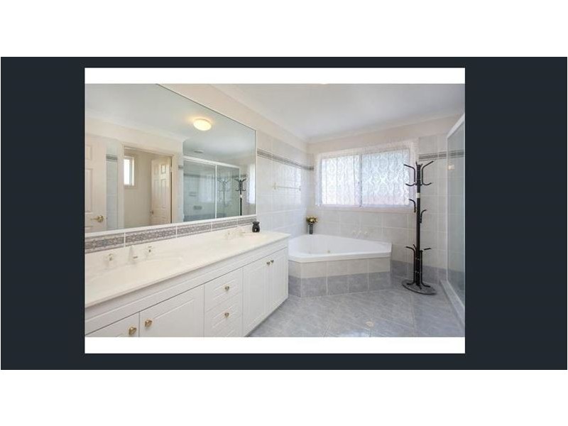 15 Hathaway Place, Sunnybank Hills QLD 4109