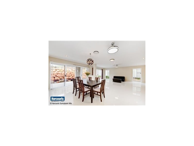 14 Hatia Place, Kuraby QLD 4112