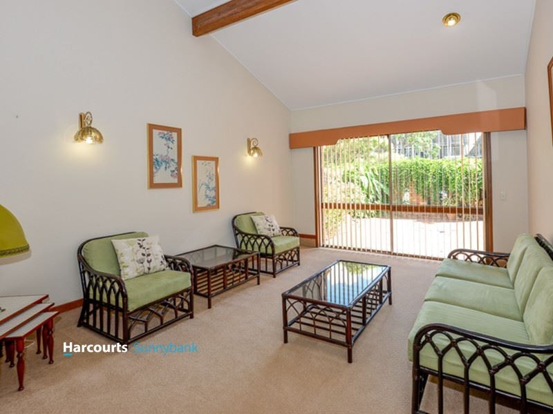 429 Kessels Road, Robertson QLD 4109