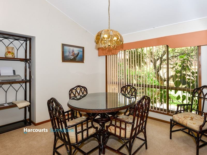 429 Kessels Road, Robertson QLD 4109