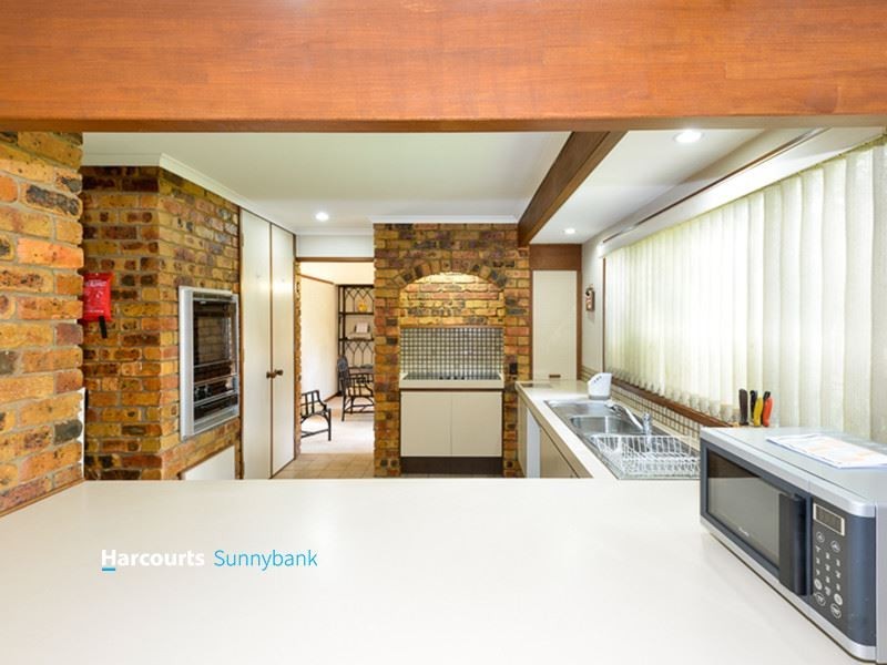 429 Kessels Road, Robertson QLD 4109