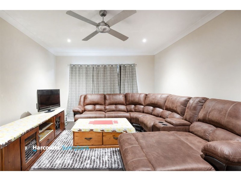 4 Berrima Street, Regents Park QLD 4118