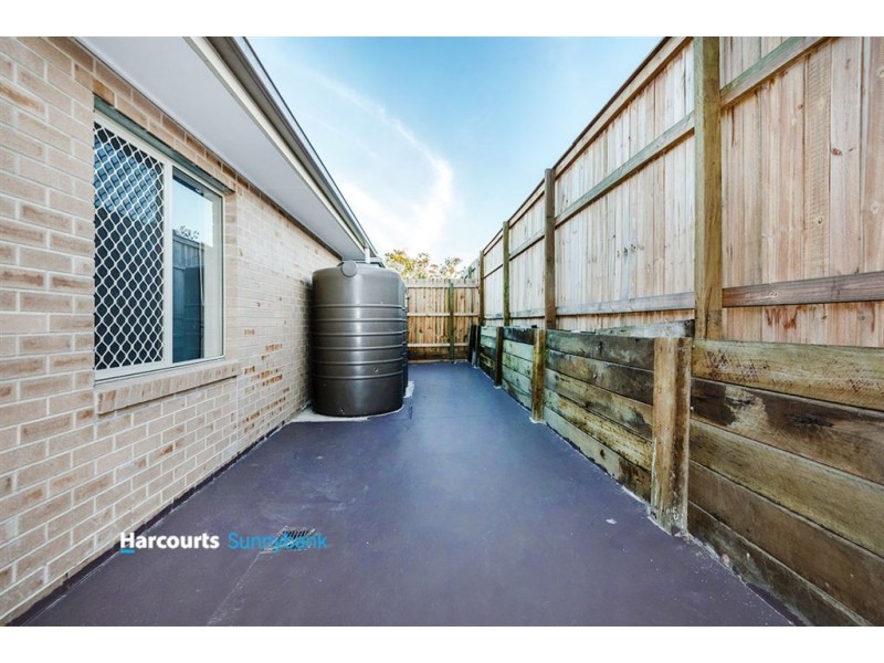 4 Berrima Street, Regents Park QLD 4118