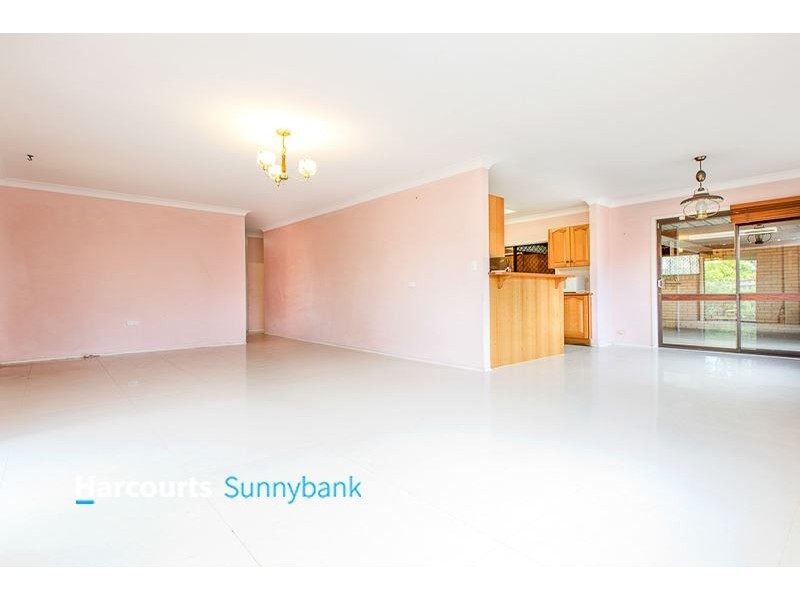 24 Marla Street, Robertson QLD 4109