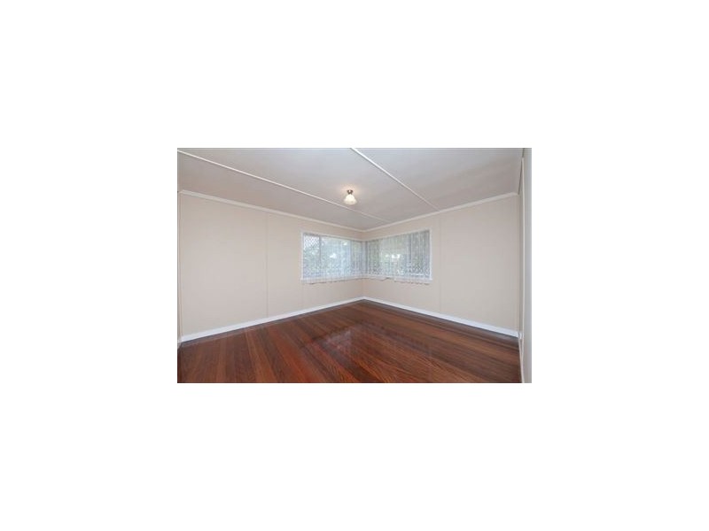 4 Aldershot Street, Sunnybank QLD 4109