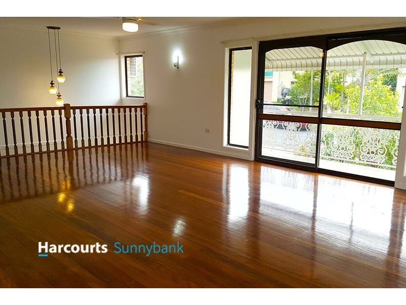 3 Standale Street, Macgregor QLD 4109