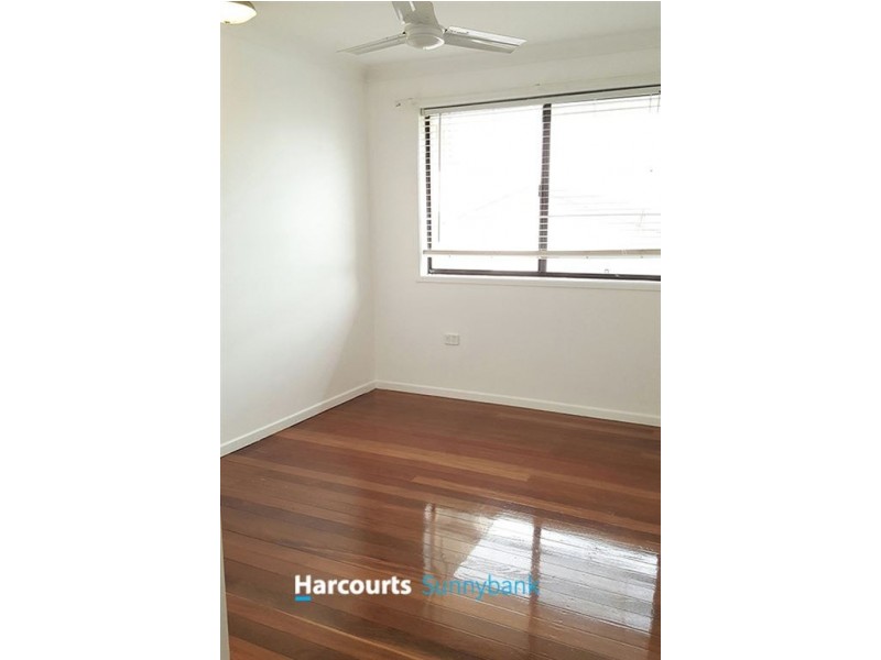 3 Standale Street, Macgregor QLD 4109