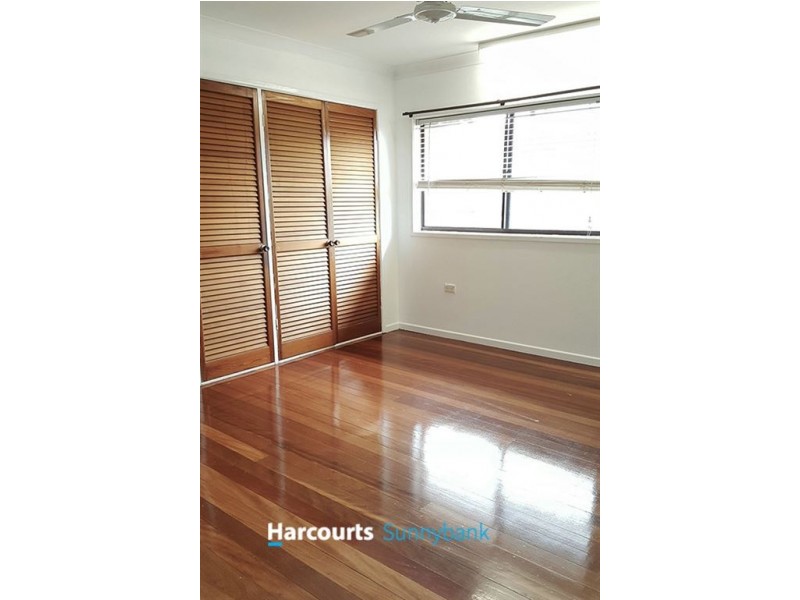 3 Standale Street, Macgregor QLD 4109