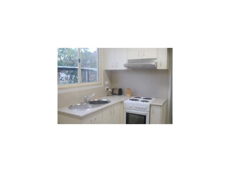 B/16 Saffron Street, Robertson QLD 4109
