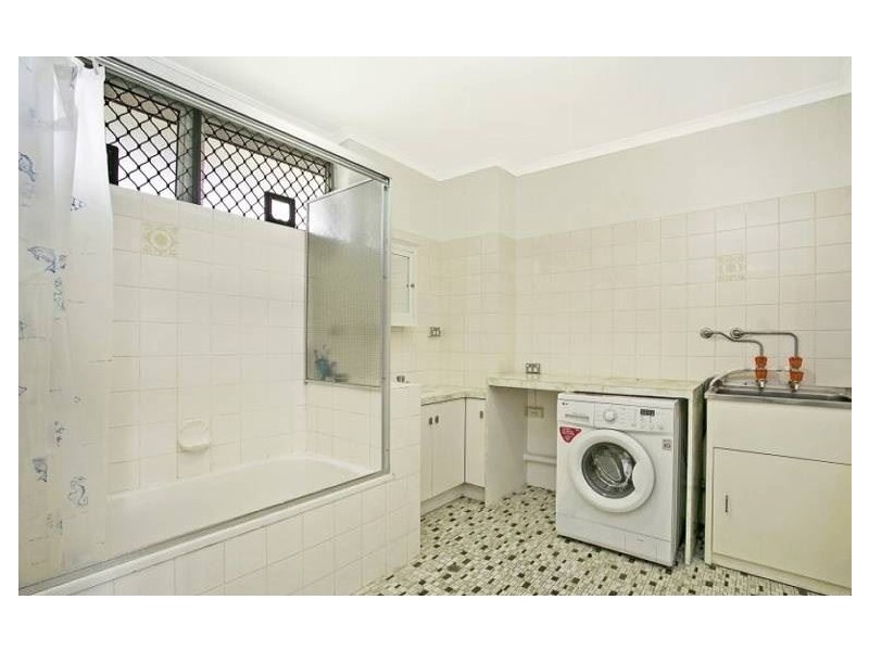 8/67 Macquarie Street, St Lucia QLD 4067