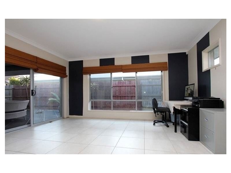 1 Toorwood Street, Heathwood QLD 4110