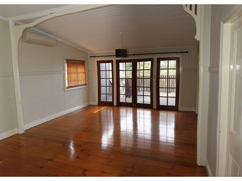 20 Leonard Street, Woolloongabba QLD 4102