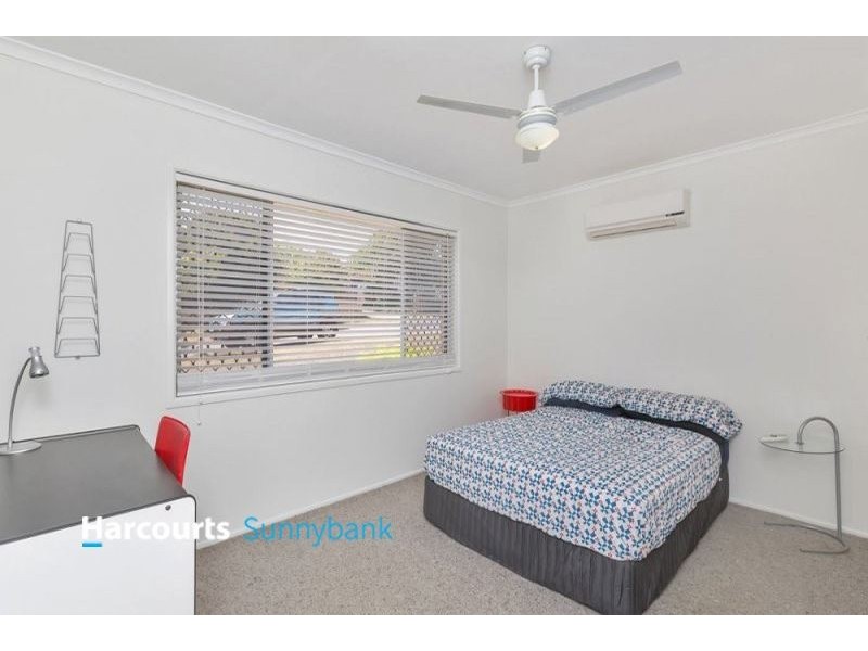 16A Saffron Street, Robertson QLD 4109