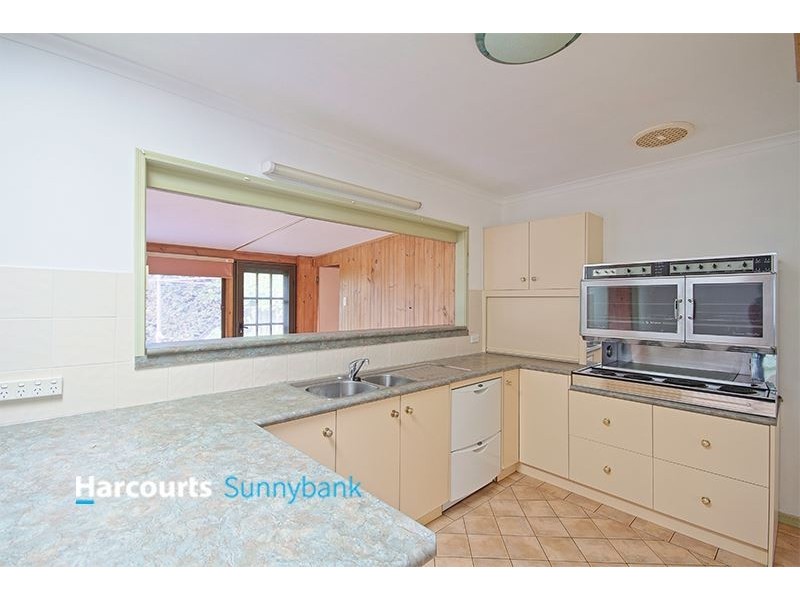 3 Fleetwood Street, Macgregor QLD 4109