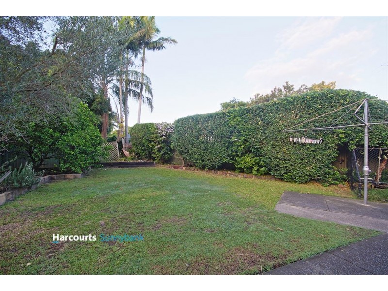 3 Fleetwood Street, Macgregor QLD 4109