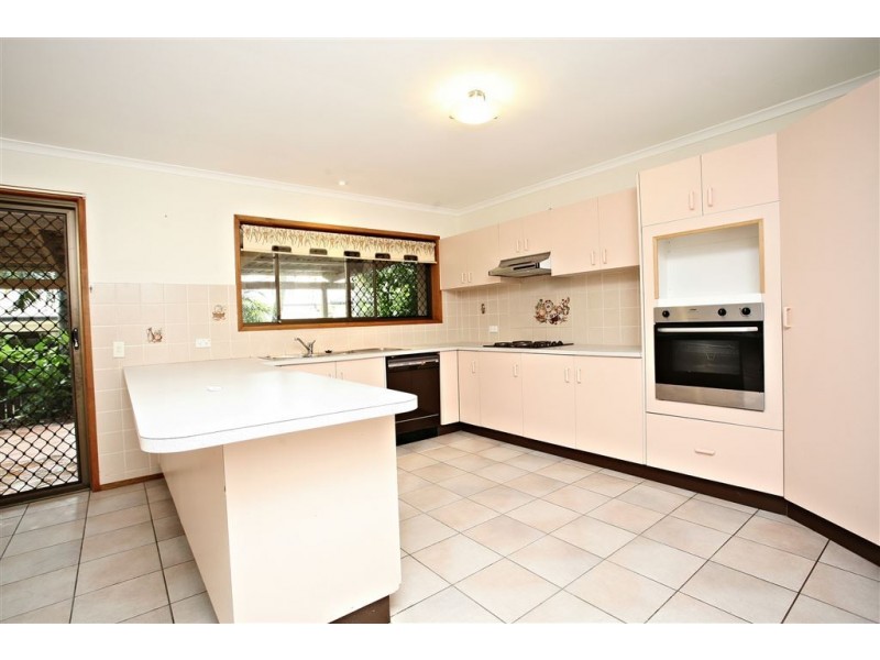 27 Lynelle Street, Sunnybank Hills QLD 4109