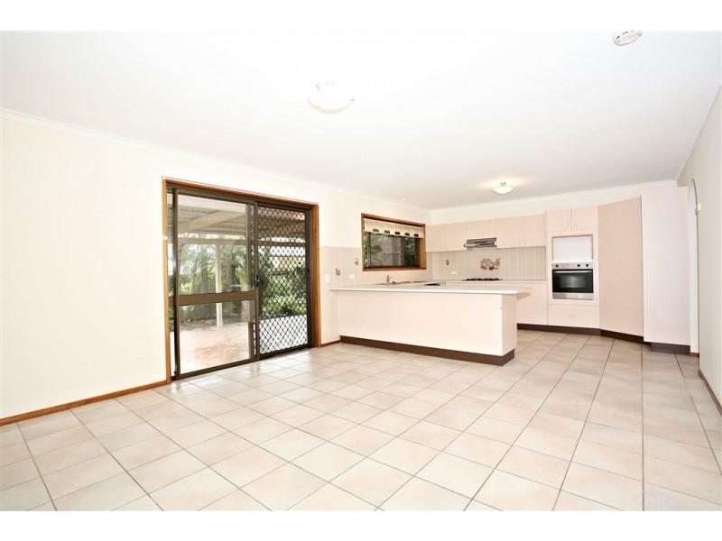 27 Lynelle Street, Sunnybank Hills QLD 4109