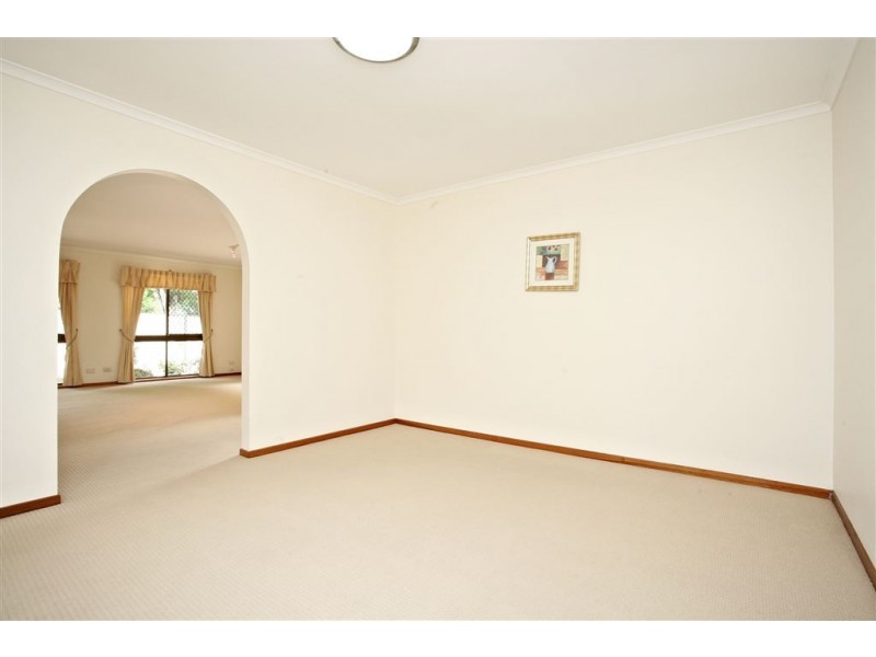 27 Lynelle Street, Sunnybank Hills QLD 4109