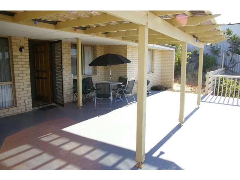 4/8 Eric Street, Geraldton WA 6530