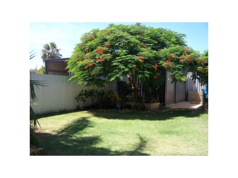 15 Eric Street, Geraldton WA 6530