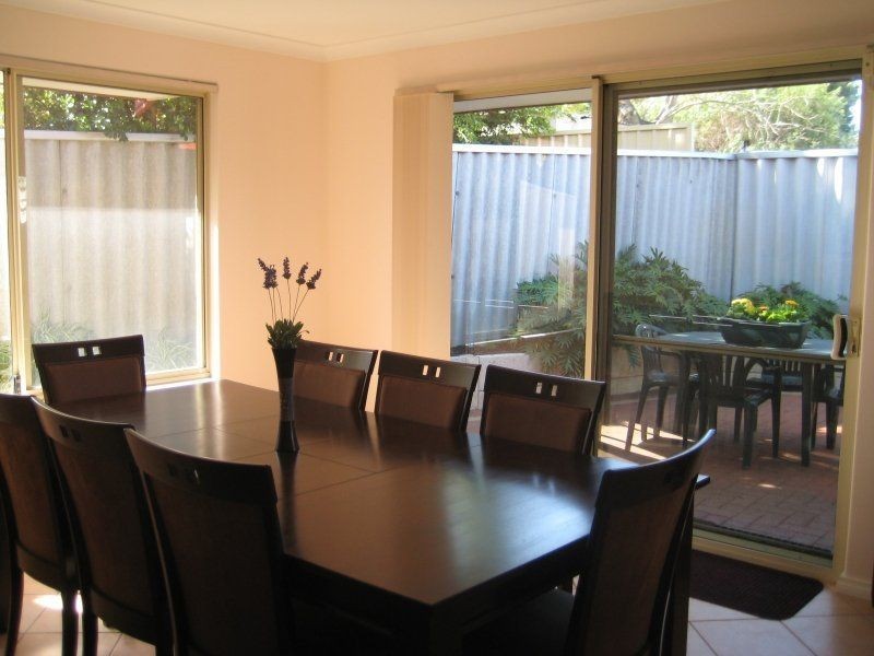2/33 Harfoot Street, Willagee WA 6156