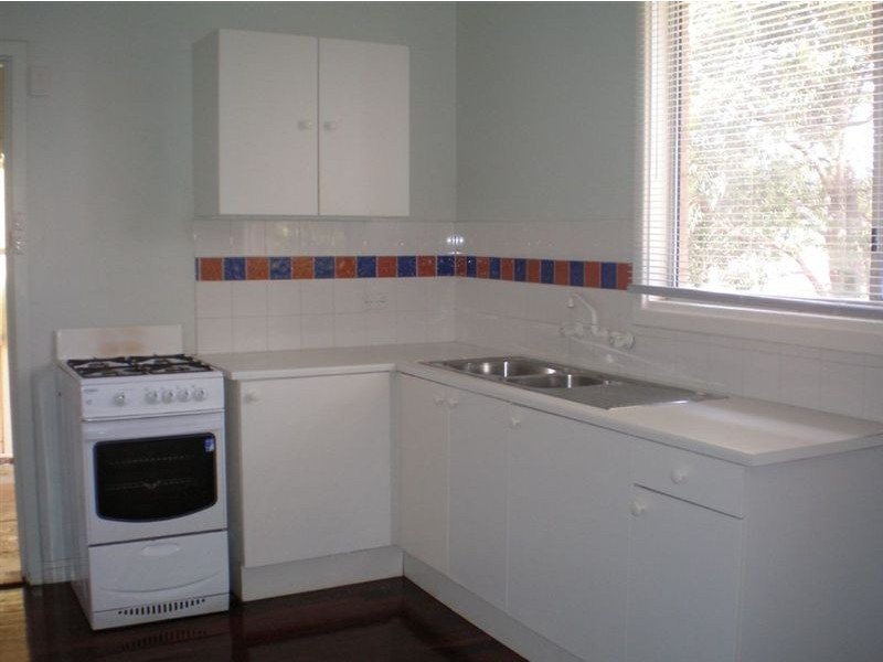 61 Cordelia Avenue, Coolbellup WA 6163