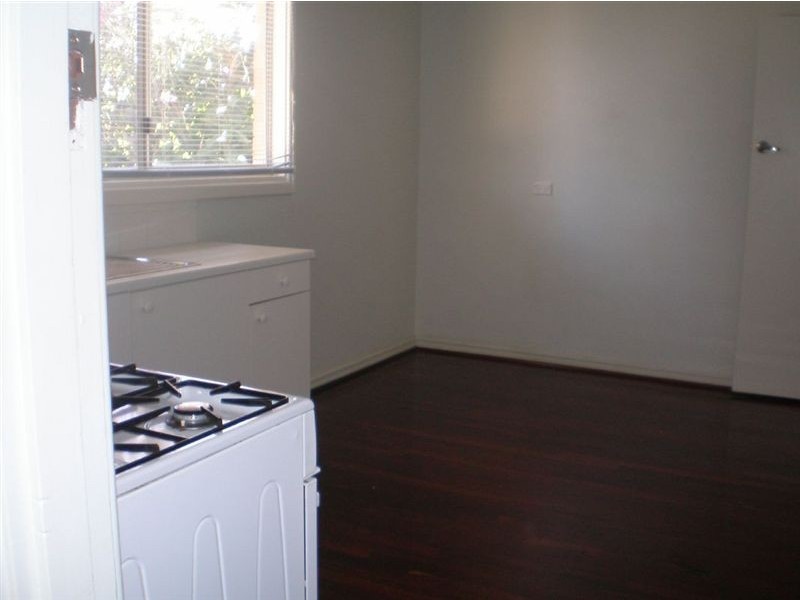 61 Cordelia Avenue, Coolbellup WA 6163