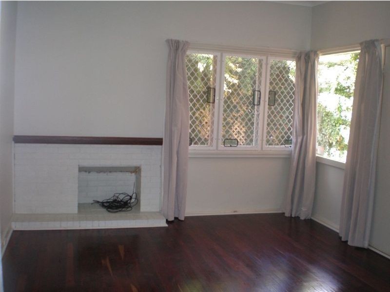 61 Cordelia Avenue, Coolbellup WA 6163