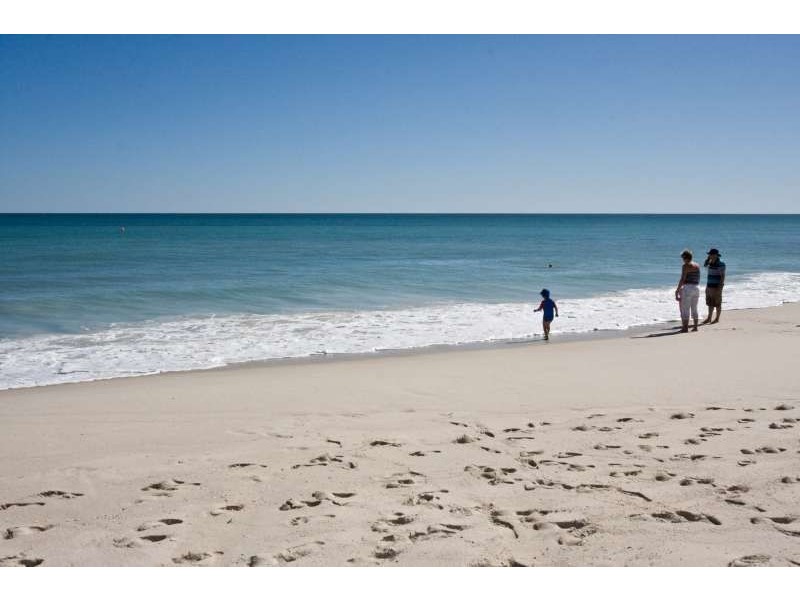 7 Antonio Circuit, Port Kennedy WA 6172