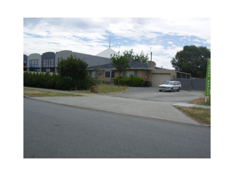 56 Kent Street, Cannington WA 6107