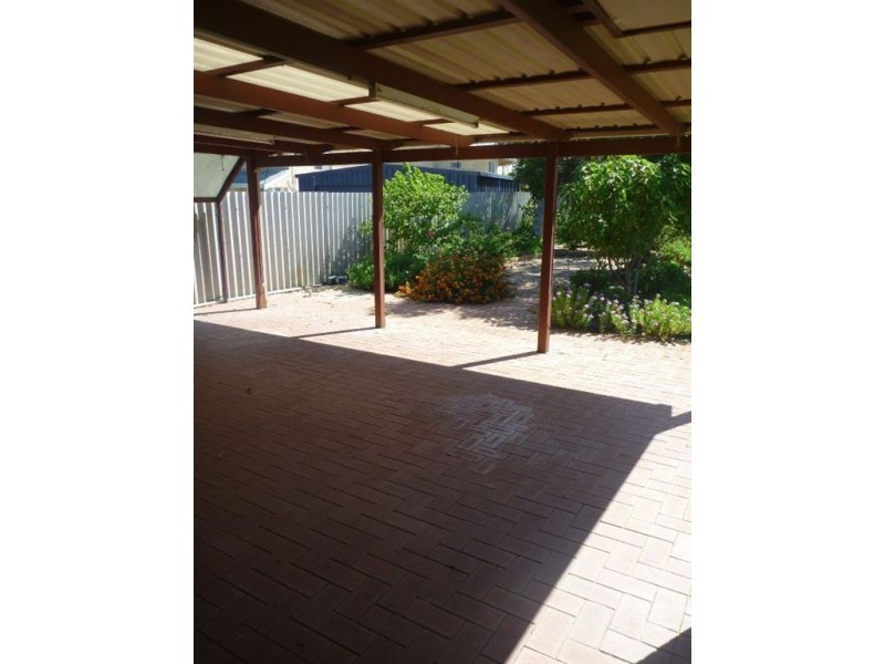 4 Seawind Drive, Silver Sands WA 6210