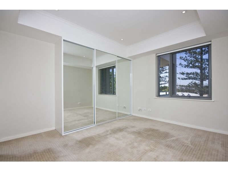 204/1 The Esplanade, Mount Pleasant WA 6153
