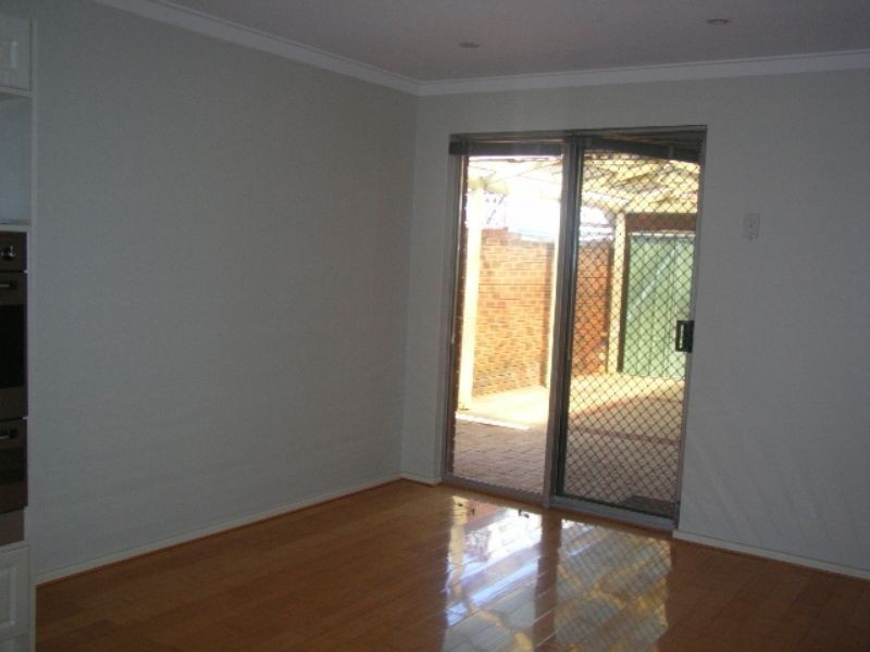 10/31-33 Bristol Avenue, Bicton WA 6157