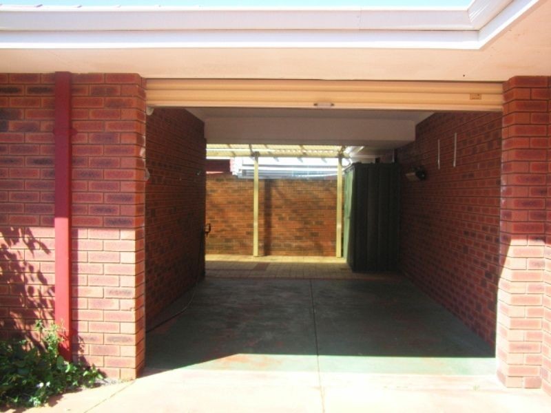 10/31-33 Bristol Avenue, Bicton WA 6157
