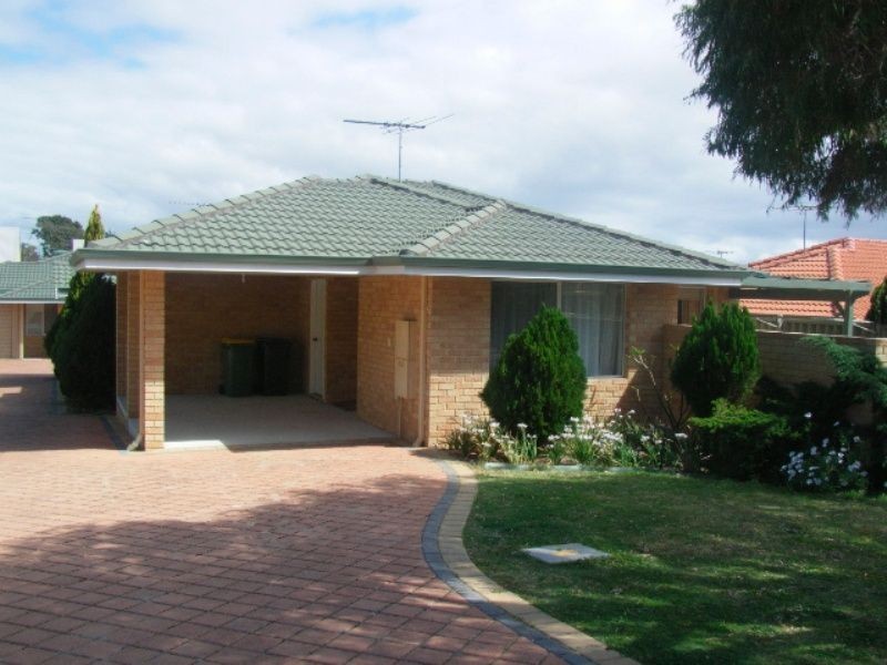 1/12 Kanimbla Road, Bicton WA 6157