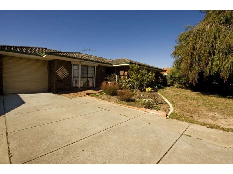 578 Safety Bay Road, Waikiki WA 6169